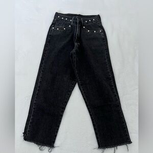 Women’s Black Cropped Mom Jeans (Mid/High-waist)